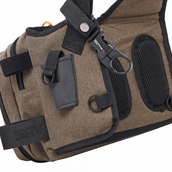 Savage Gear Specialist Sling Bag (20x31x15cm)