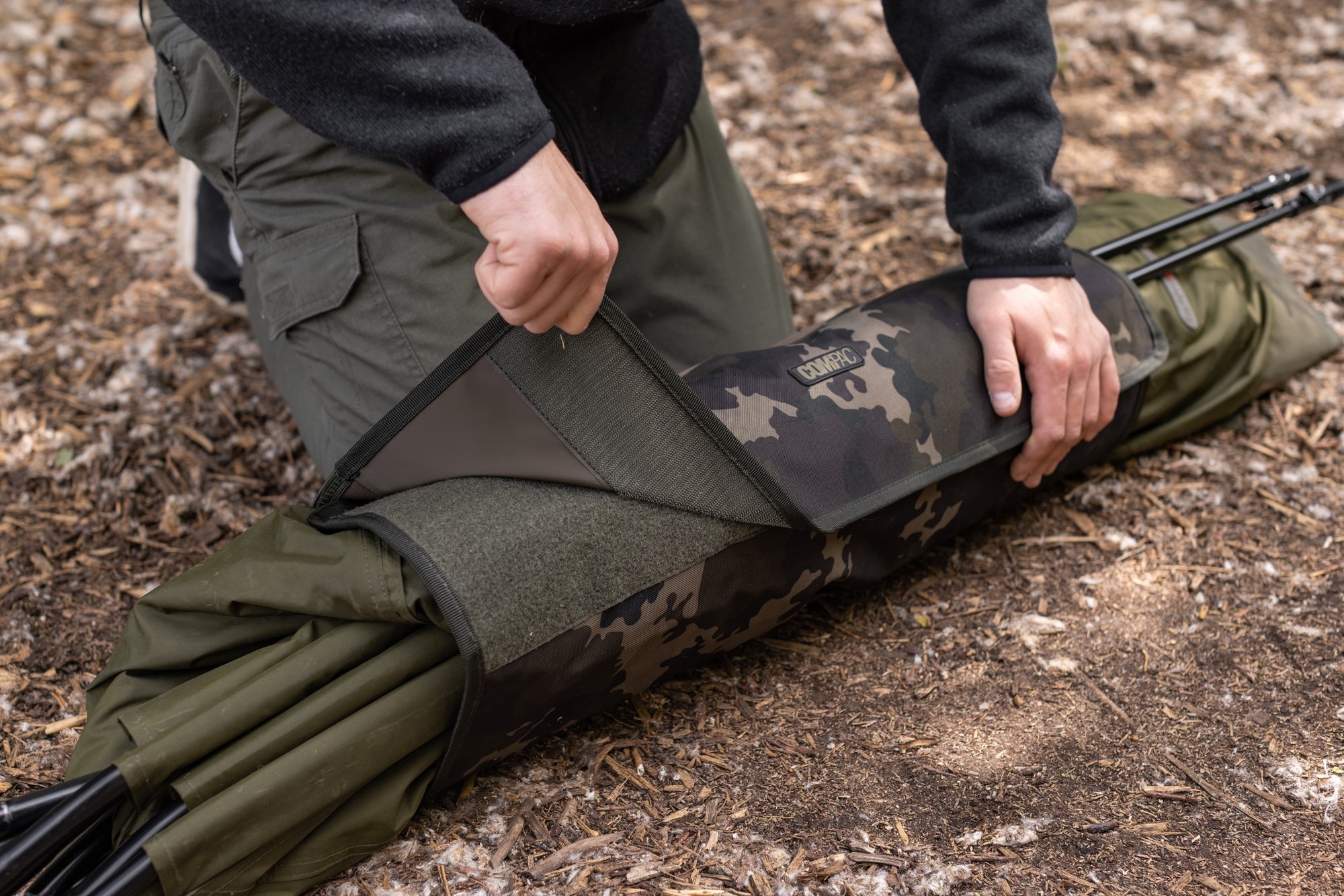 Toile Korda Compac Bivvy Wrap Dark Kamo