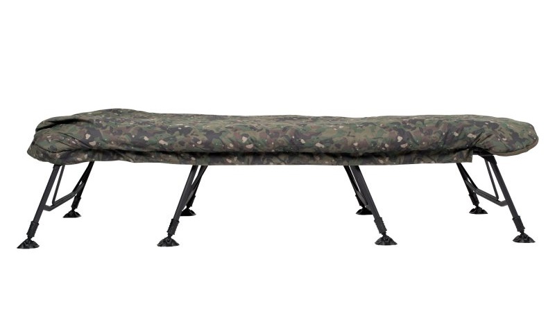 Lit de Camp Trakker RLX 8 Wide Camo avec Système de Couchage 