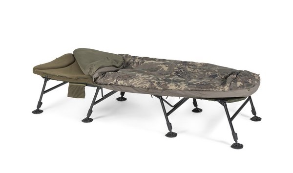 Bedchair Nash Indulgence HD40 Sleep System 6 Legs Camo Stretcher (Incl. Sac de couchage)